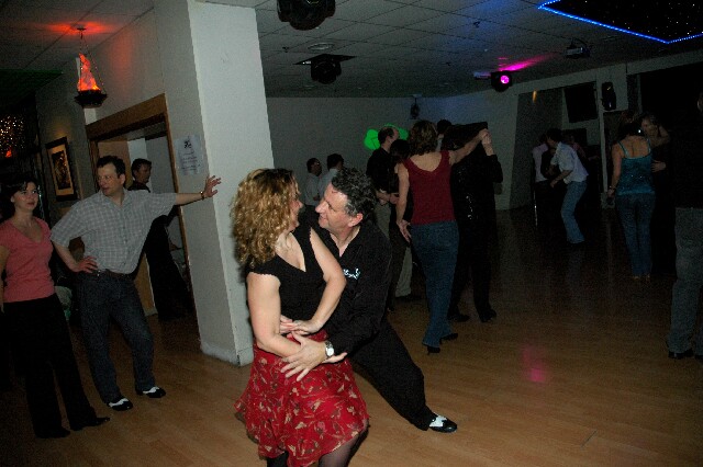 min 2006 02 12 agora 180